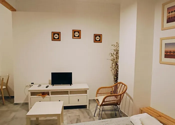 Estudios Santos